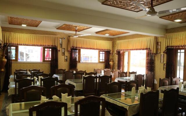 Hotel Akbar Inn