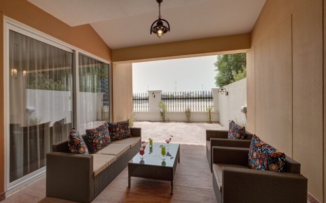 J5 Villas Holiday Homes - Barsha Gardens