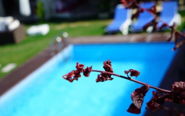 Morera Otel