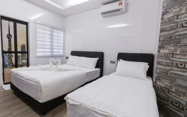 Lee Luxury Home, USM Penang