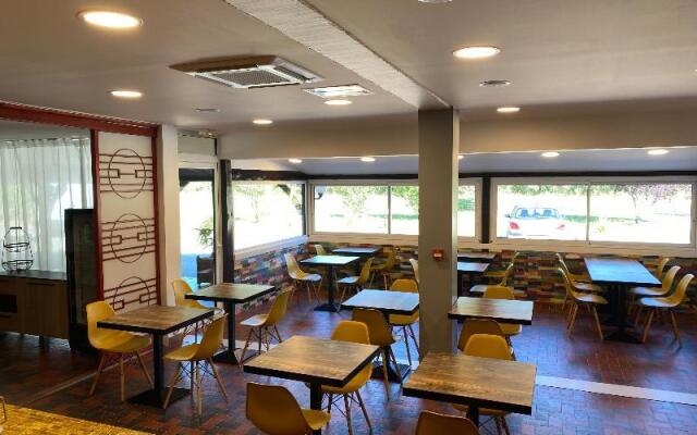 Logis Hôtel Paris-Madrid