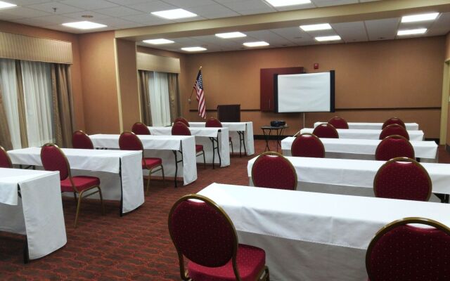 Hampton Inn Junction City