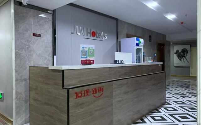 Jun Hotel Shandong Zaozhuang Tengzhou Olympic Sports Center