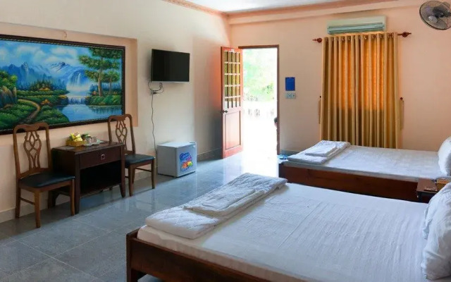Song Lam Gold Resort