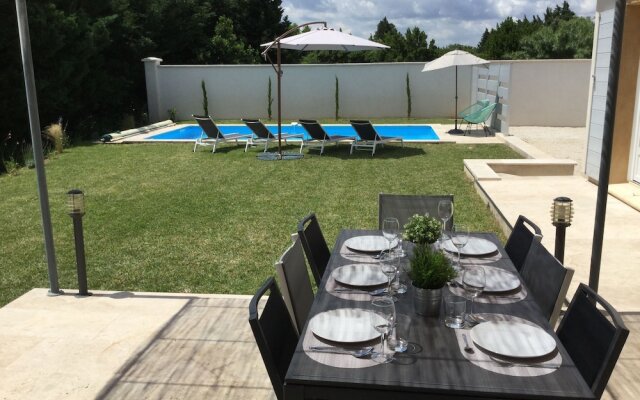Villa Bouvino LS1-302