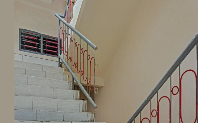 RedDoorz At Losari Area 3