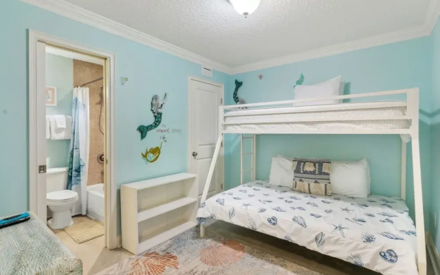 1947 S Fletcher 2 Bedroom Townhouse