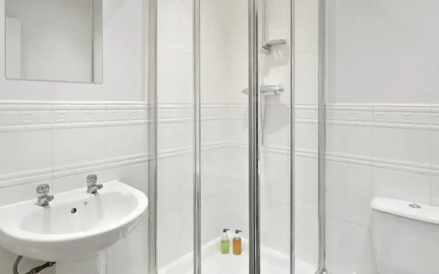 25 Off Weekly Contractor & Family Apt