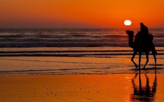 Sunset Surf House