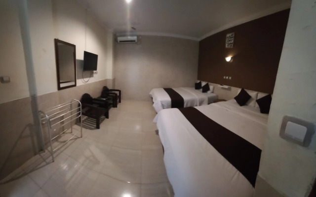 Hotel Safara