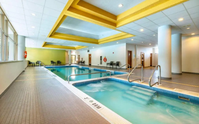 Holiday Inn Hotel & Conference Centre