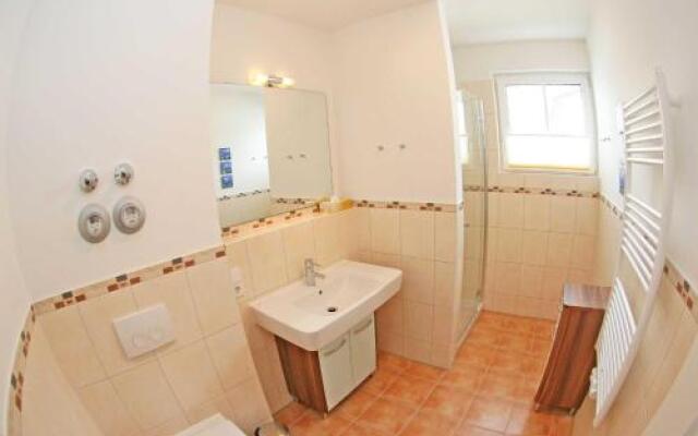 Villa Annika - Ferienwohnung 10 mit Westbalkon