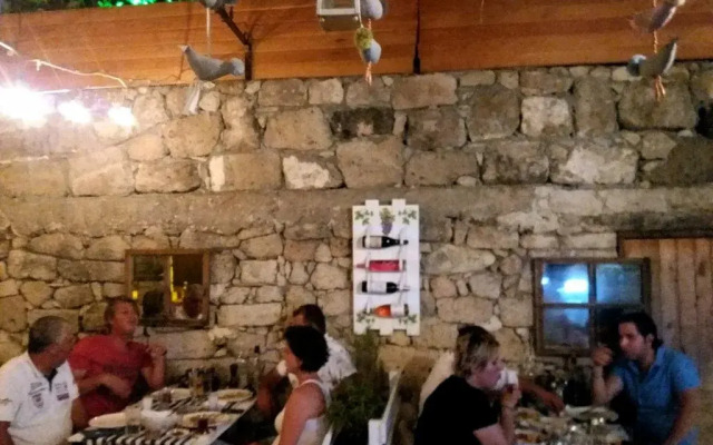 Posta Han Konukevi