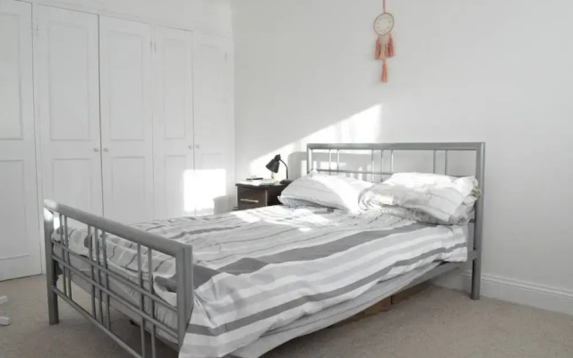 Lovely 1 Bedroom Flat in Trendy Peckham