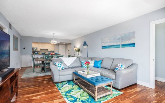 Harbor Tower Gulf Luxe Escape