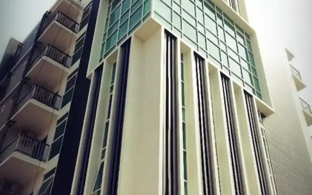 Wealth30th Apartment