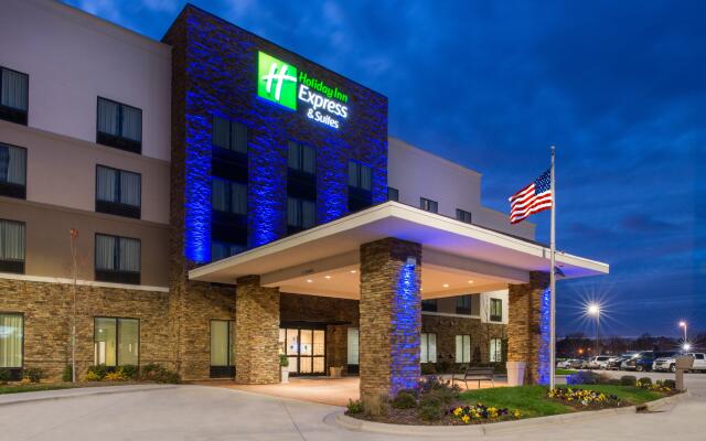 Holiday Inn Express Hotel & Suites Monroe, an IHG Hotel