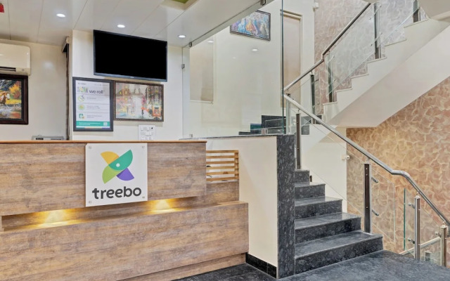 Treebo Vinayak Inn, Jagatpura