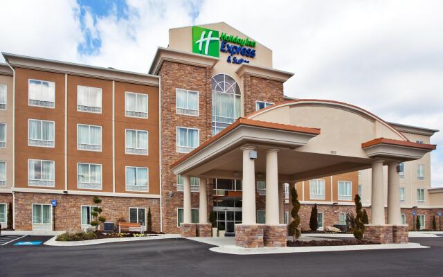 Holiday Inn Express Atlanta Airport West - Camp Creek Market, an IHG Hotel