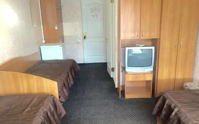 Отель Сурож