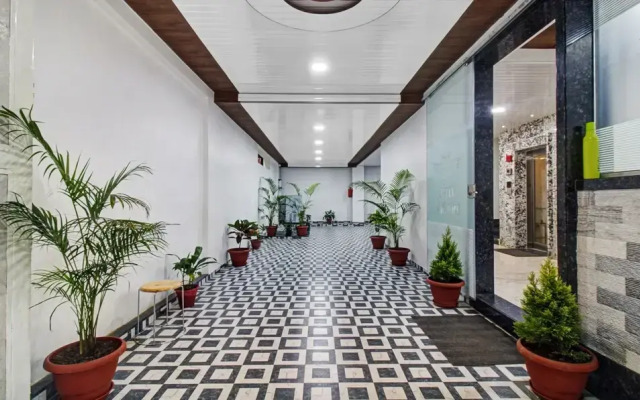 Treebo Hotel Rk Inn, Railway Station