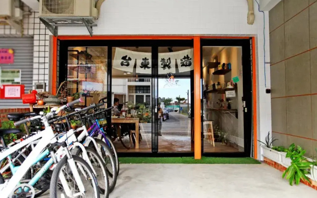 Navel Orange Hostel