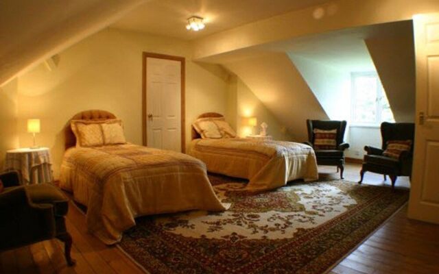 Glenlyon Bed and Breakfast