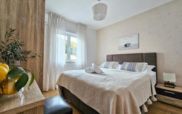 Guest House Bona Dea - Trogir Area