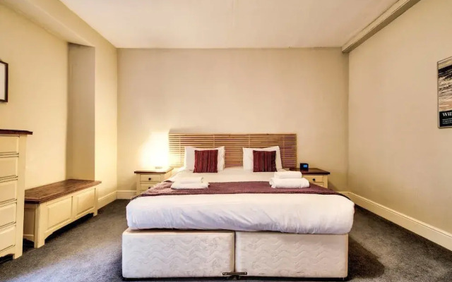 JOIVY Perfect Location! - Stylish & Cosy Rose St Apt