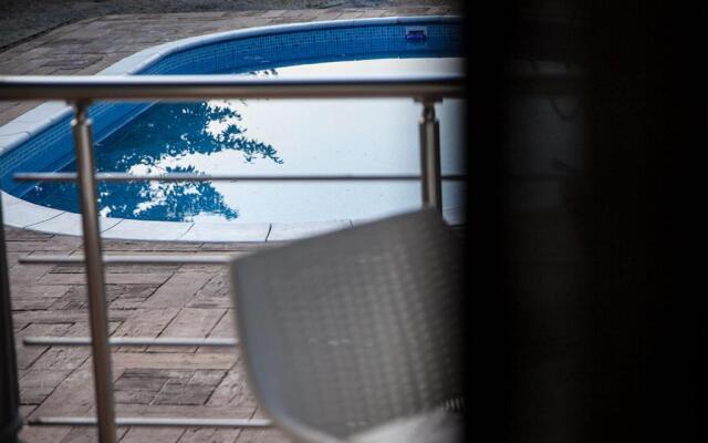 Vila Mila Riverside Apartments