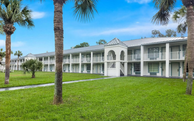 Suburban Studios Brunswick I-95