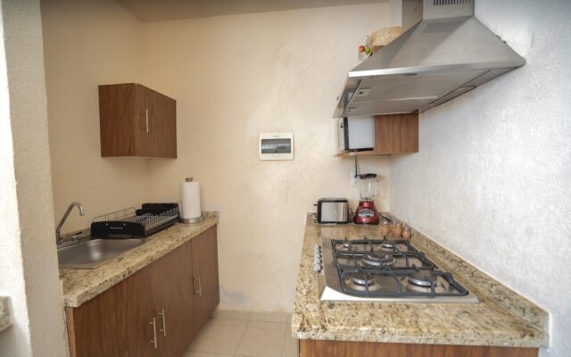 JUUB Luxury 3 Bedroom House at Playa diamante