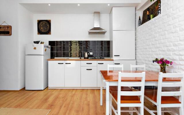 31 Toidze Apartment
