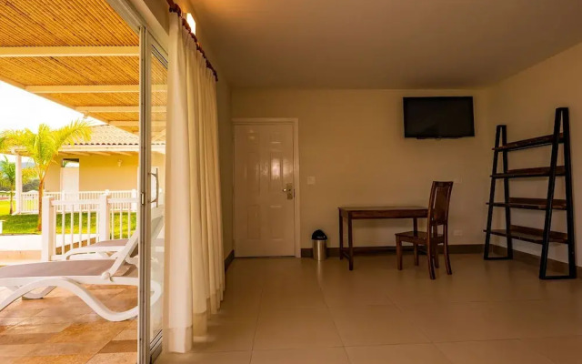 Bella Terra Laguna Azul Resort & Spa