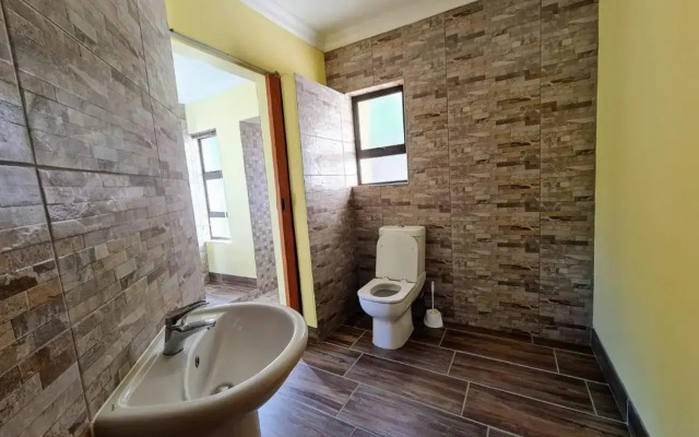 African Sunset Villa