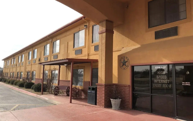 Econo Lodge Lubbock I-27