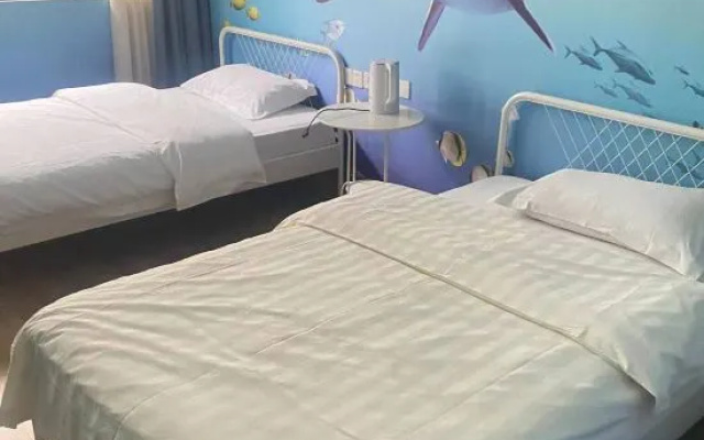Shanghai Yongdian Gaming Hotel (Zhoupu Subway Station Xiao Shanghai Pedestrian Street Branch) – Guest Rooms – Shanghai