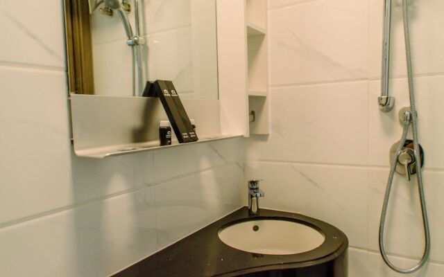 Cozy and Simply Studio at Sky House BSD Apartment