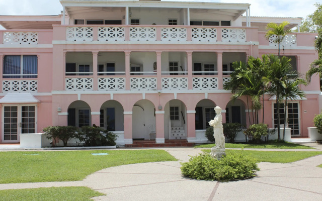 Southern Palms Beach Club
