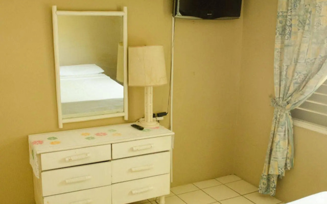 Seawind On the Bay - Apartments
