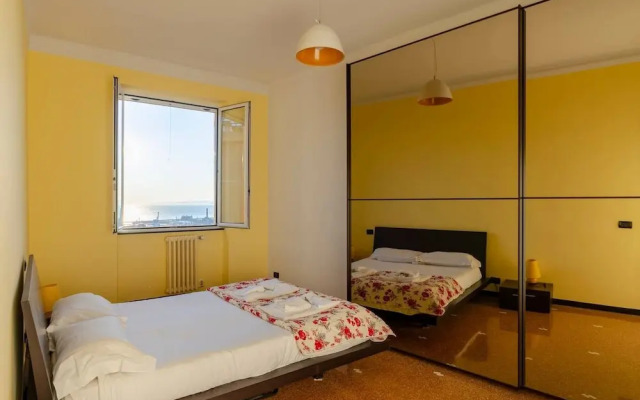 Altido Spacious 2BR Flat w/ Stunning Views