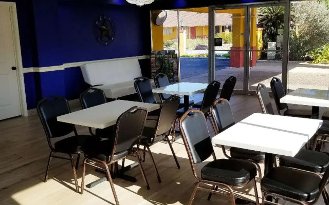 Americas Best Value Inn & Suites Brenham