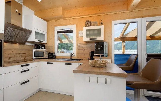 Mountain View Chalet in Hohentauern with Hot Tub & Sauna