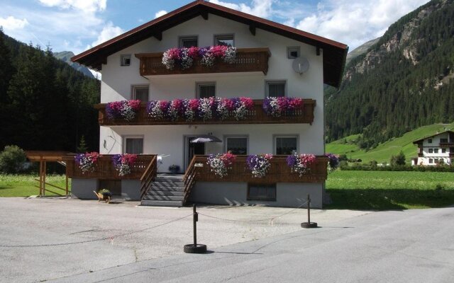 Haus Alpenrose