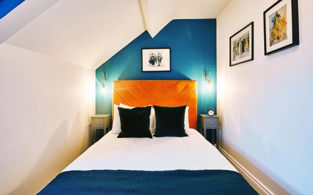 Host Stay North Parade Apartment