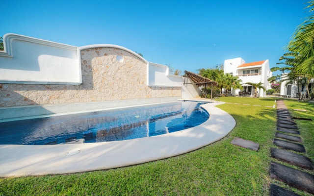 3 Bedroom villa with pool - Mayamar G9