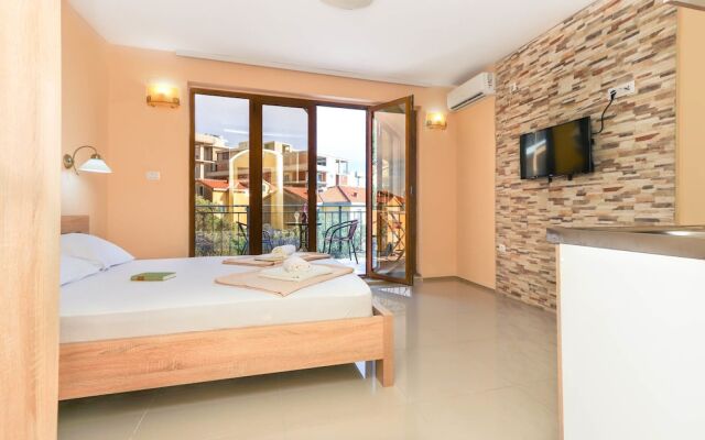 Jovan Apartments