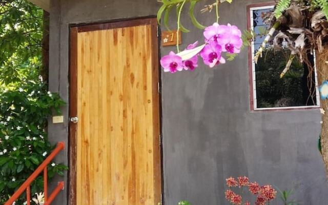 Sai Yok Noi Blue Mountain Resort