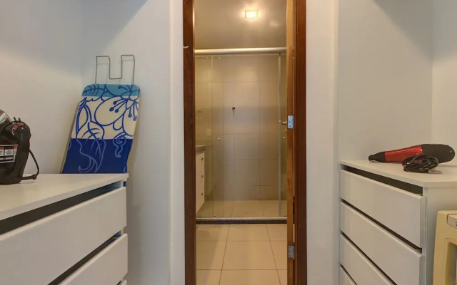 Sea View Praia de Iracema 2 Bedrooms 5 People 200mb Wifi By DM Apartments