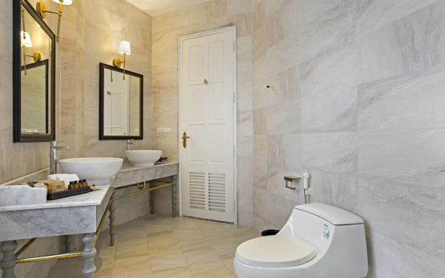 Le Thatluang D’oR Boutique Hotel